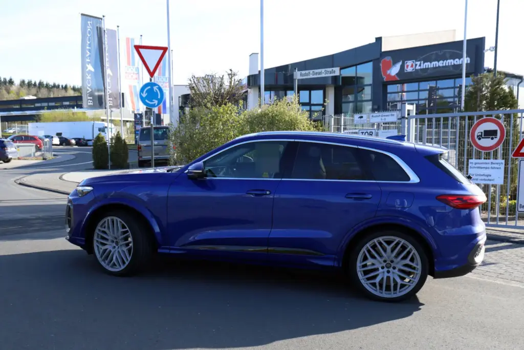 Audi RS Q5 2028 13 Motor16