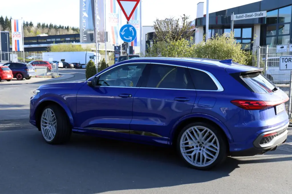 Audi RS Q5 2028 14 Motor16