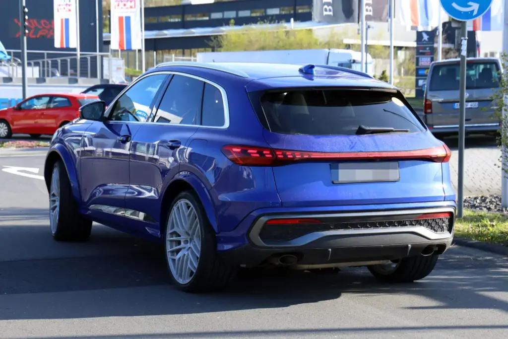 Audi RS Q5 2028 16 Motor16