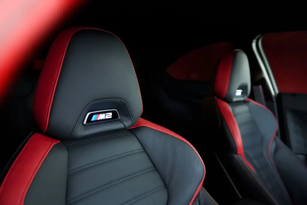 BMW M2 Coupe RR Edition BMW M 1000 RR M2 Editio 33 Motor16