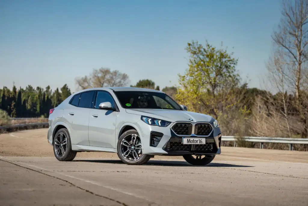 BMW X2 sDrive18d prueba 2 Motor16