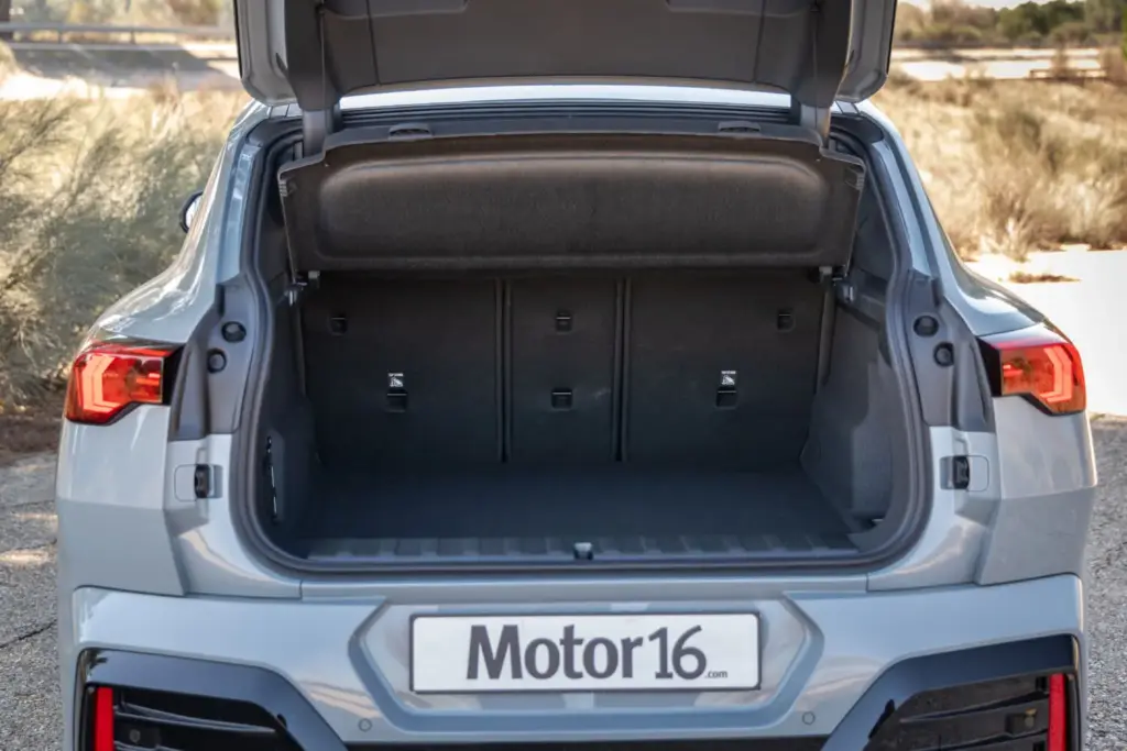 BMW X2 sDrive18d prueba 28 Motor16