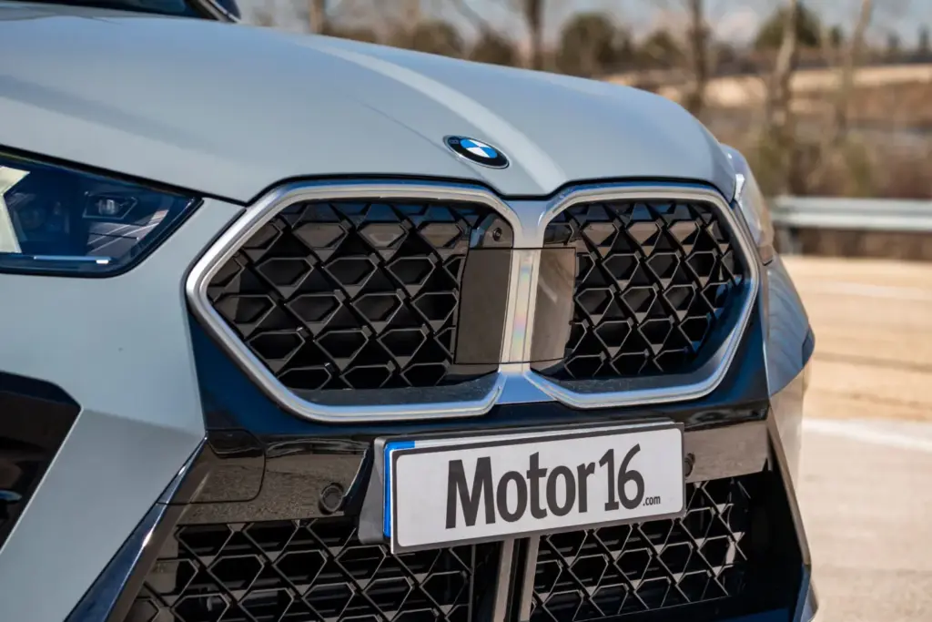 BMW X2 sDrive18d prueba 3 Motor16