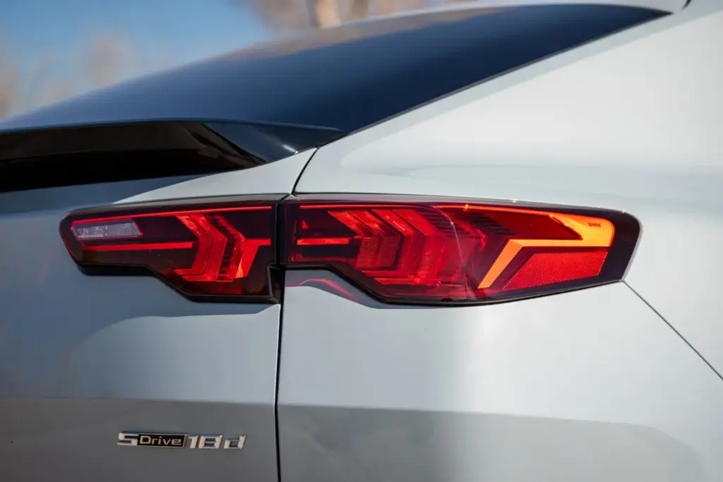 BMW X2 sDrive18d prueba 8 Motor16