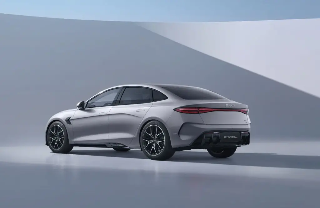 BYD SEAL 2026 7 Motor16