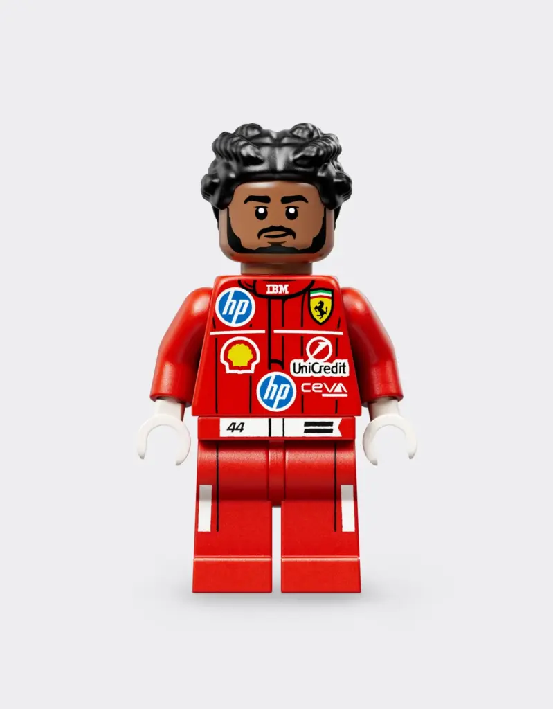 CASCOS LEGO HAMILTON LECLERC FERRARI11 Motor16