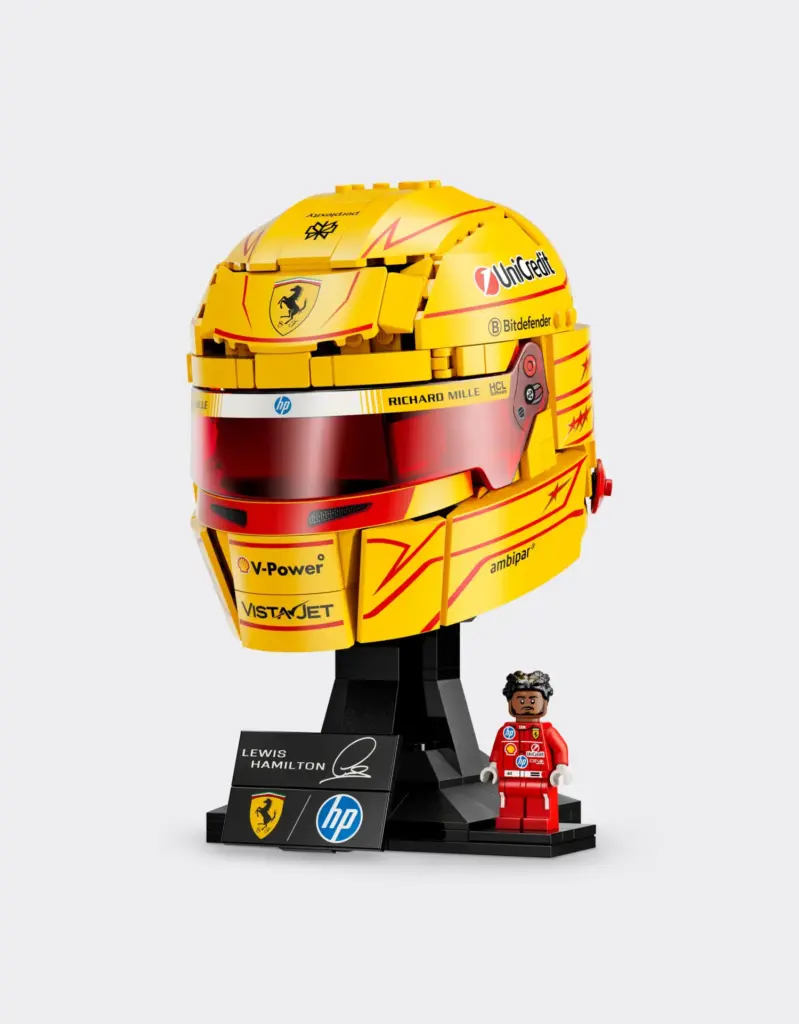 CASCOS LEGO HAMILTON LECLERC FERRARI8 Motor16