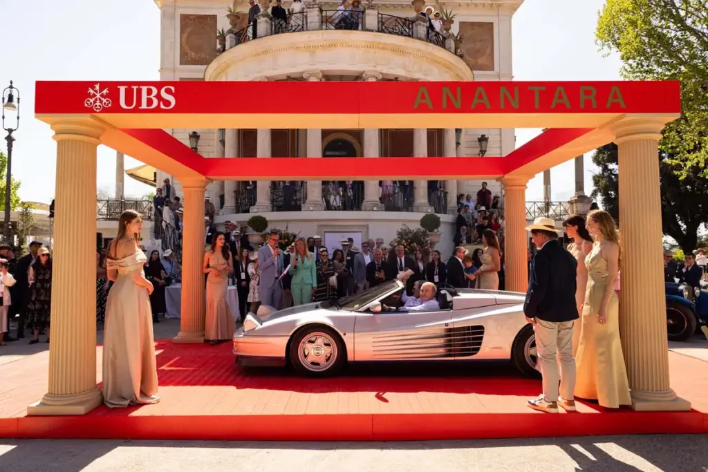 CLASSE XI Le spider di Maranello 1986 Ferrari Testarossa Spider 75 Motor16