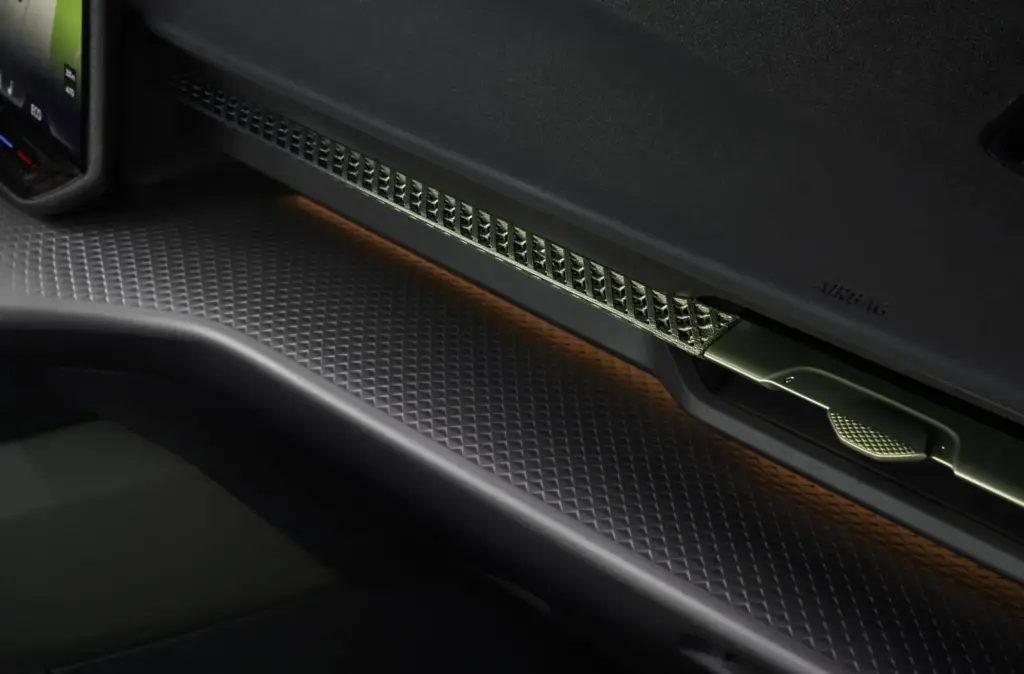 CUPRA Raval 28 Motor16