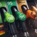 Antonio (58), experto en hidrocarburos: «Si en Alemania ya pagan el litro de diésel a 3 euros, no tardará mucho en que pase lo mismo en España»