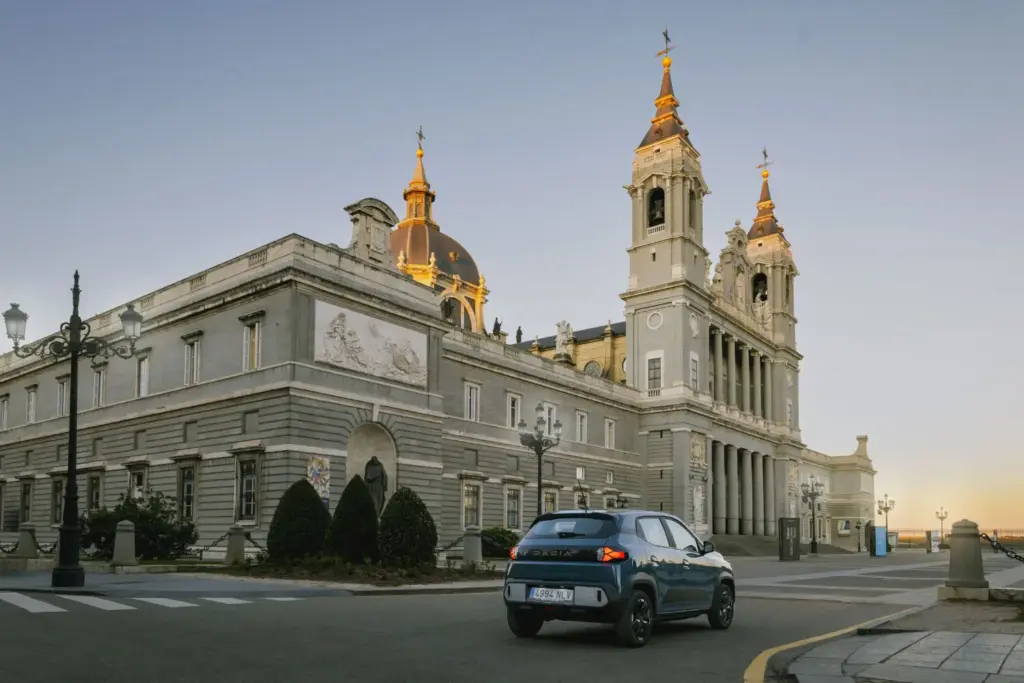 Dacia Spring 2026 3 Motor16