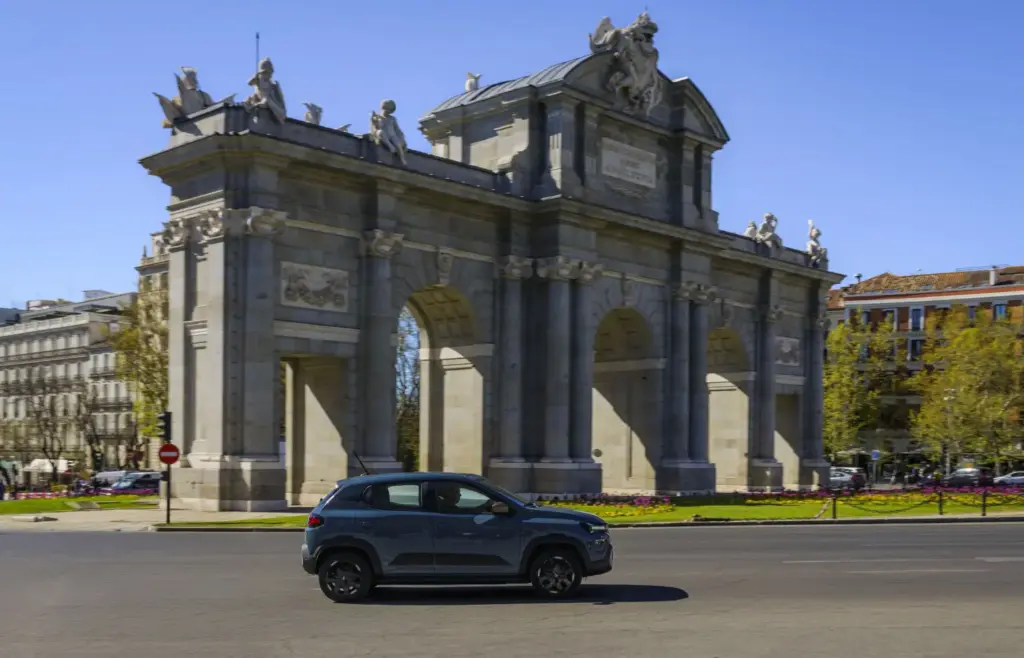 Dacia Spring 2026 9 Motor16