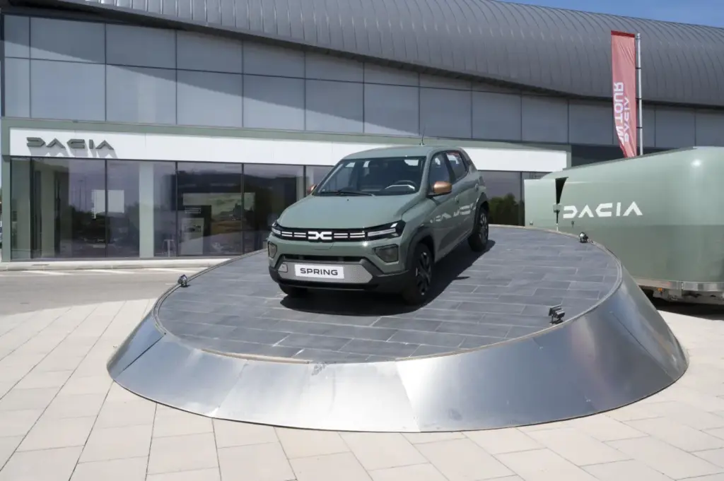 DaciaADNTour Madrid 1 Motor16