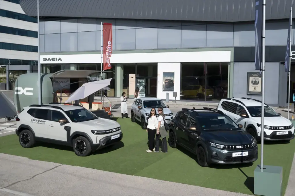 DaciaADNTour Madrid 7 Motor16