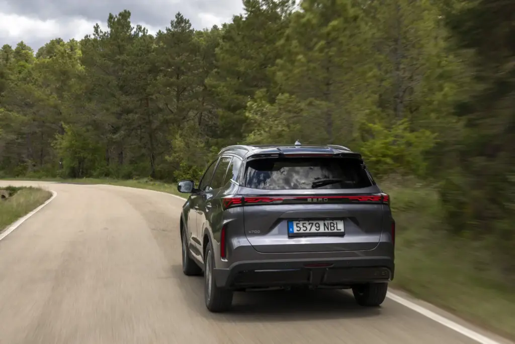 EBRO S700 PHEV 18 Motor16