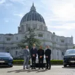 El Vaticano elige a Elli (Volkswagen) para gestionar su flota eléctrica y acelerar su camino hacia la neutralidad climática en 2030