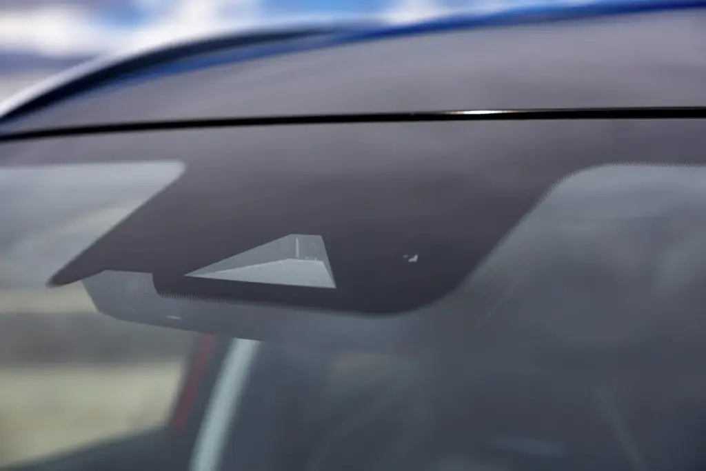 Ebro s700 HEV 17 Motor16