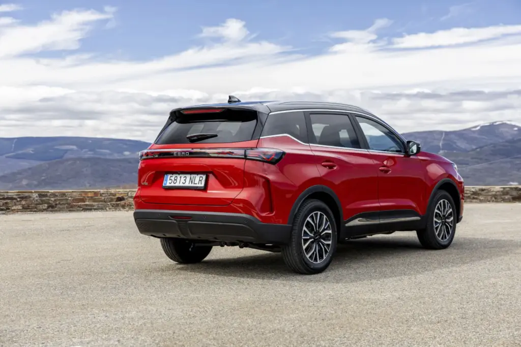 Ebro s700 HEV 18 Motor16