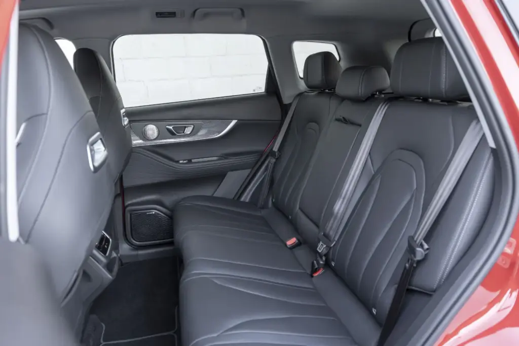 Ebro s700 HEV 31 Motor16