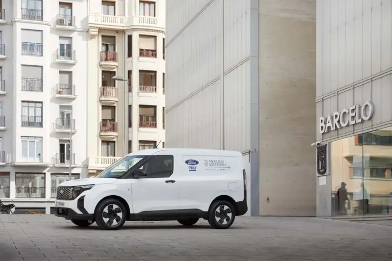 Furgoneta eléctrica o diésel en 2026: el TCO comparado para 25.000 km de reparto urbano