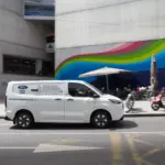 Ford electrifica los mercados tradicionales de Madrid: préstamo gratuito de furgonetas 100% eléctricas para comerciantes