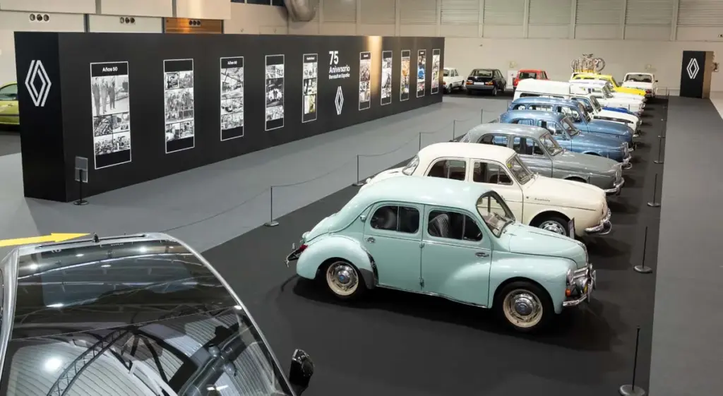 Expo 75 aniversario Renault Valladolid 1 Motor16