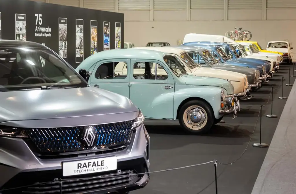 Expo 75 aniversario Renault Valladolid 2 Motor16