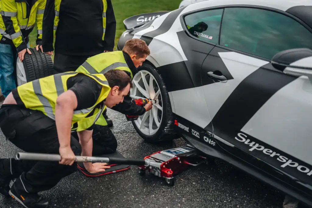 FULL SEND BTS 12 Motor16