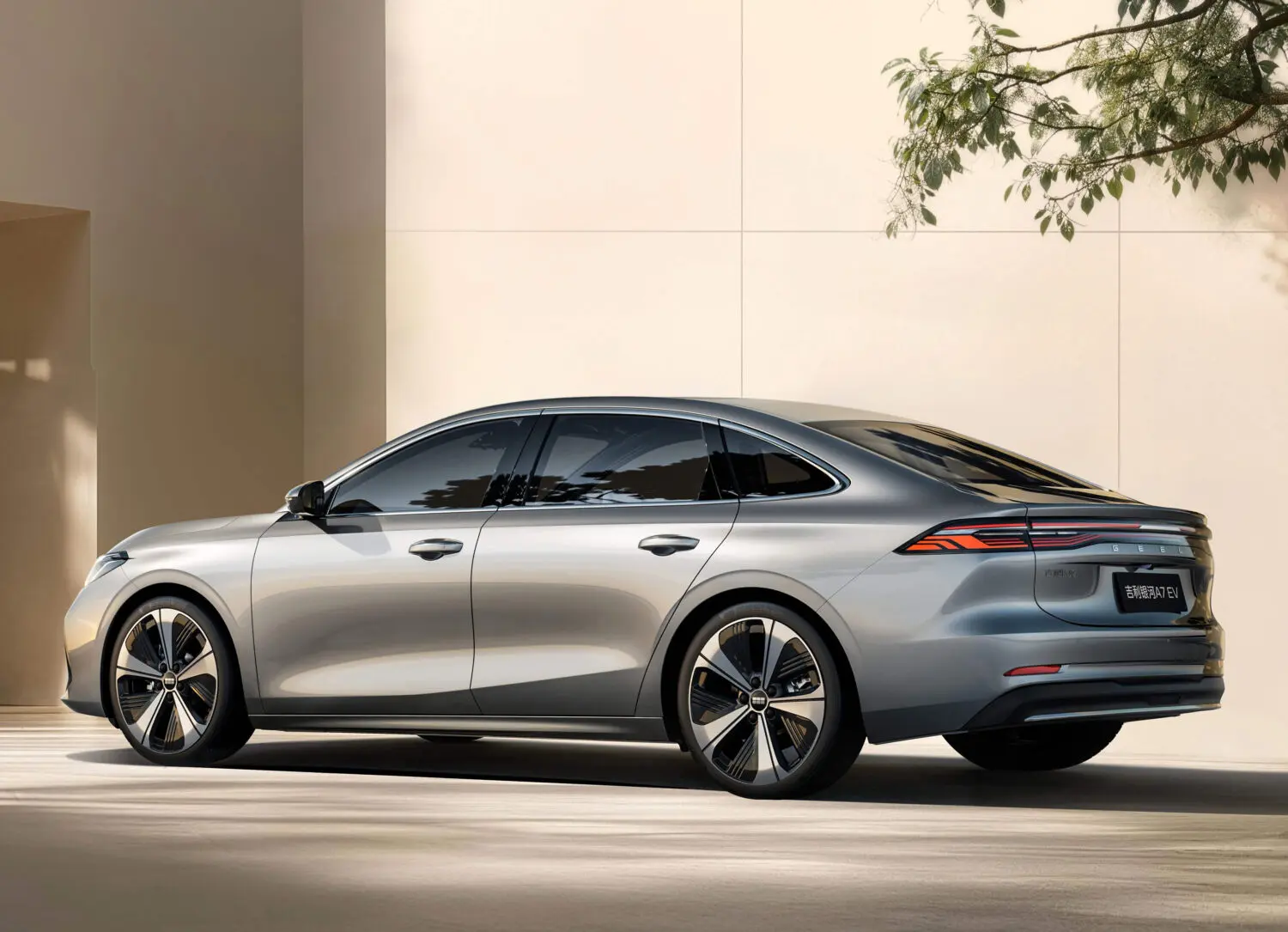 La berlina eléctrica Galaxy A7 es una de las propuestas de Geely en el Salón de Pekín. Fotos: Geely.