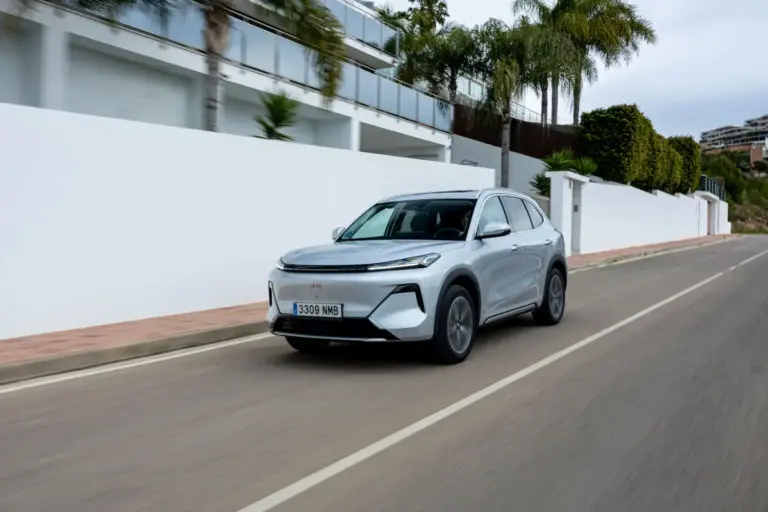 Primera prueba del Geely Starray EM-i: Un SUV con etiqueta Cero dispuesto a conquistar el mercado