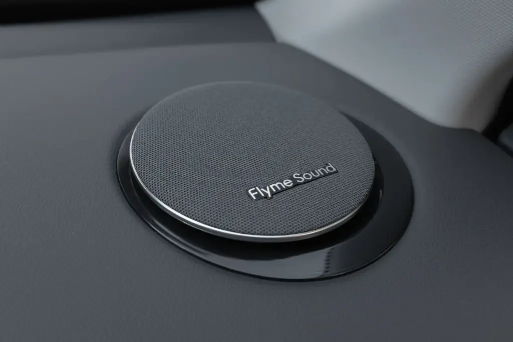 Geely Starry interior prueba 5 Motor16