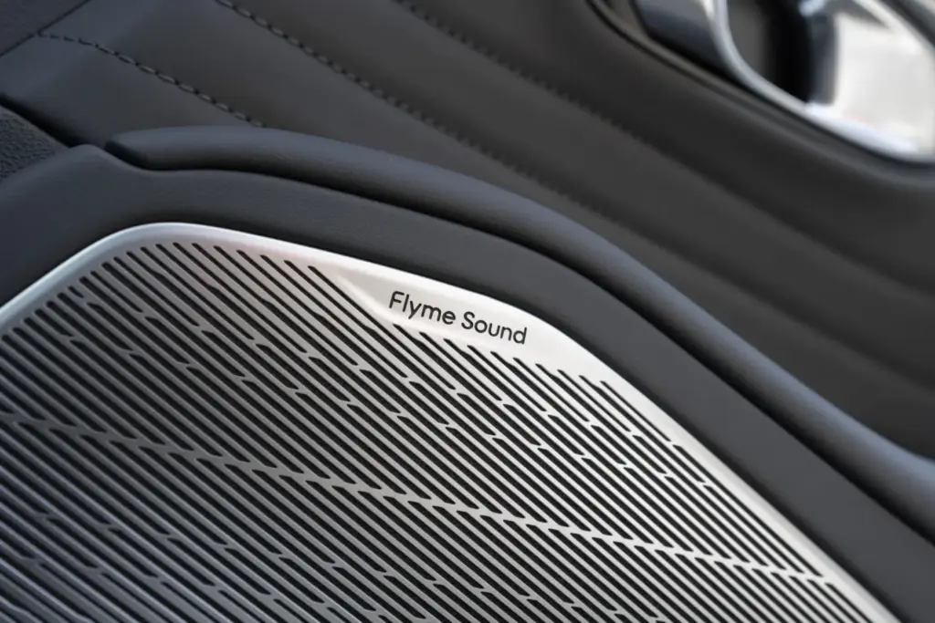 Geely Starry interior prueba 7 Motor16