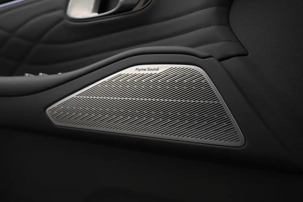 Geely Starry interior prueba 9 Motor16