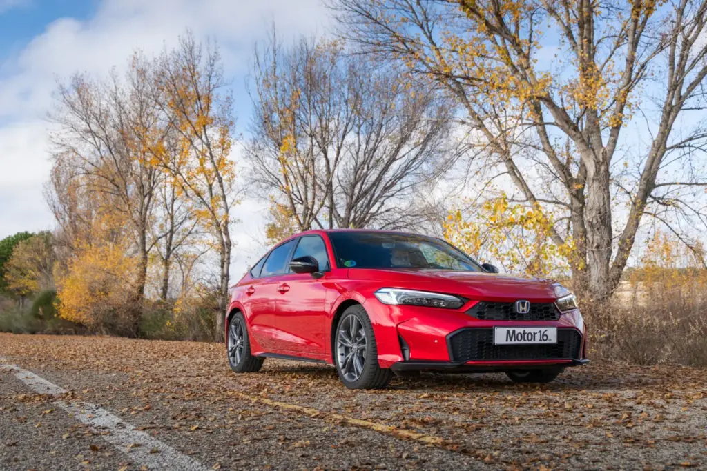 Honda Civic Sport prueba 21 Motor16