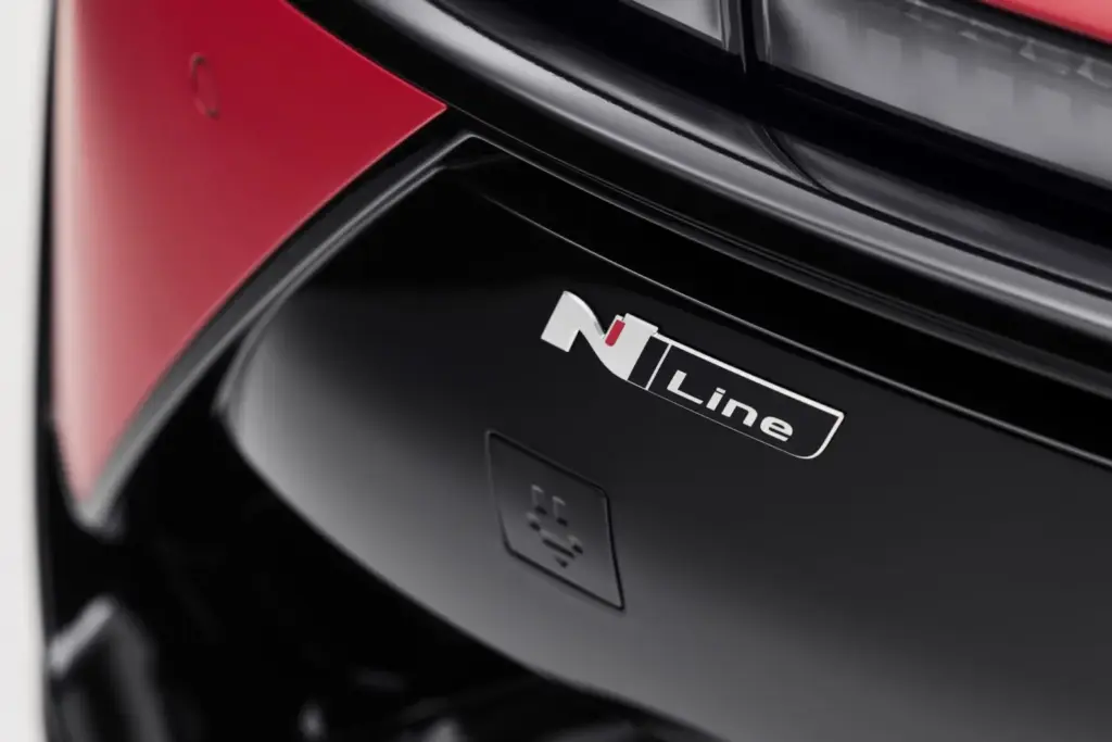 Hyundai IONIQ 3 interior 1 Motor16