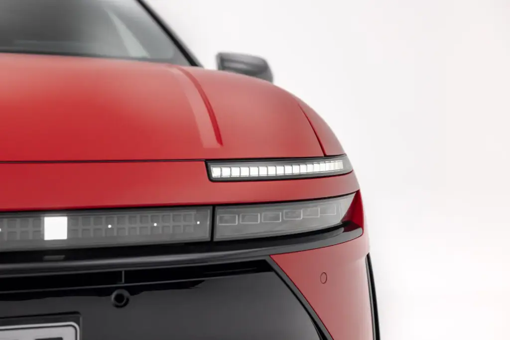 Hyundai Ioniq 3 13 Motor16