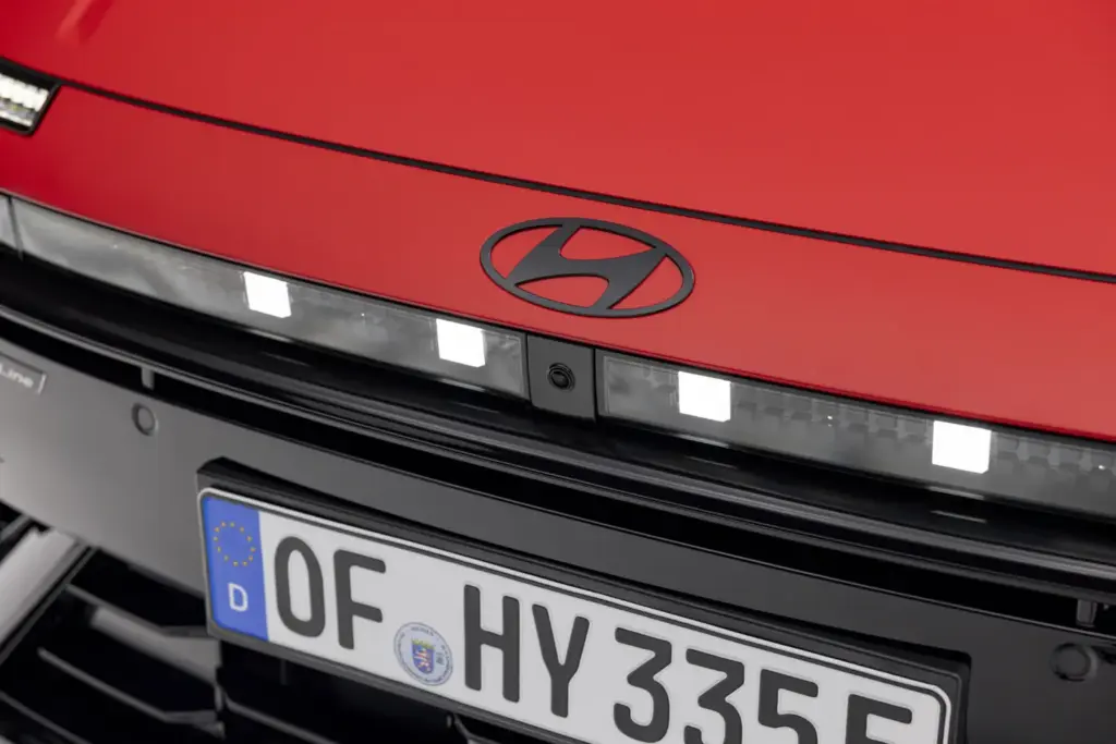 Hyundai Ioniq 3 14 Motor16