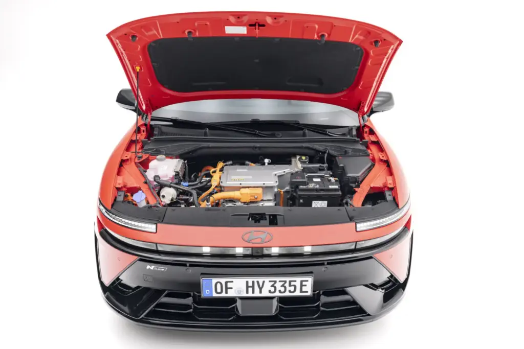Hyundai Ioniq 3 17 Motor16