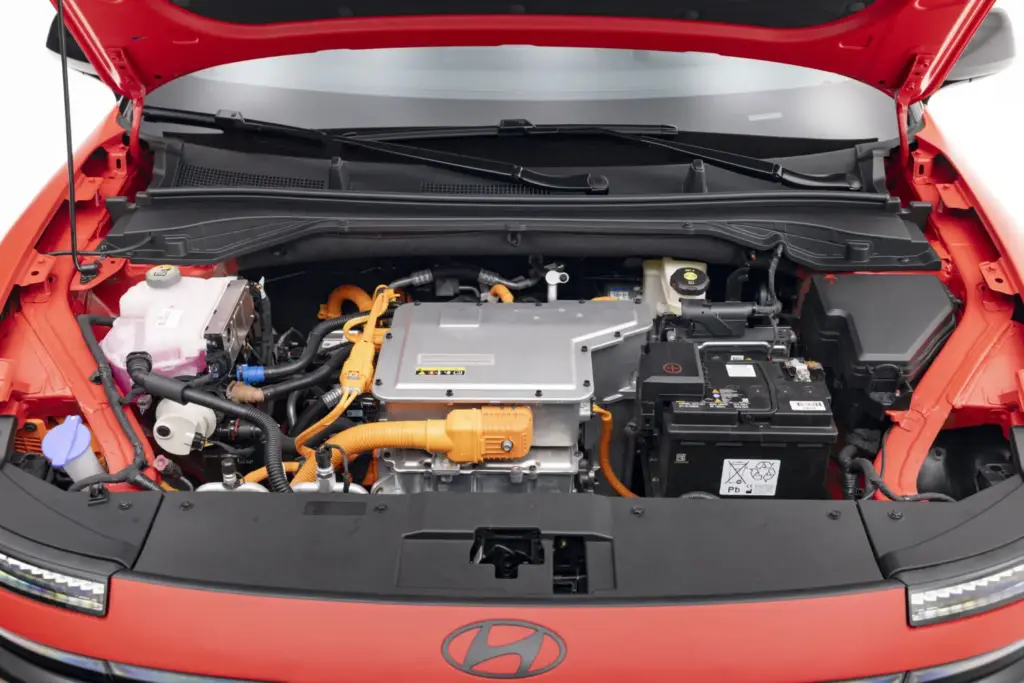 Hyundai Ioniq 3 18 Motor16