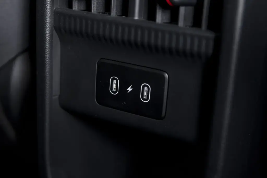 Hyundai Ioniq 3 25 Motor16