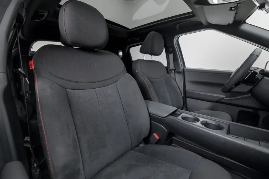 Hyundai Ioniq 3 39 Motor16