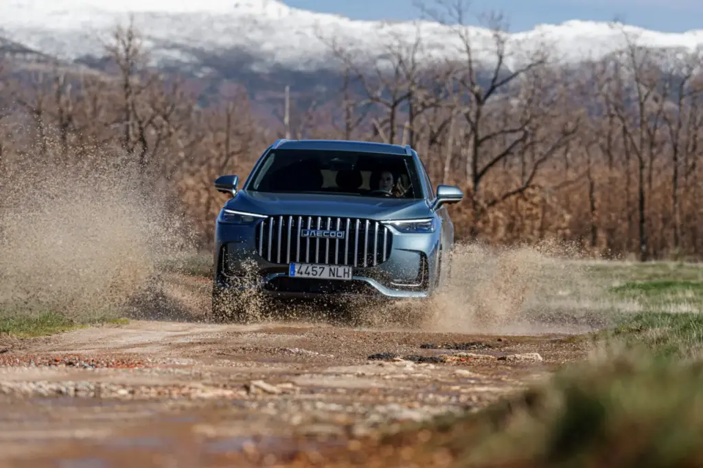 JAECOO 8 SHS dinamicas 3 Motor16