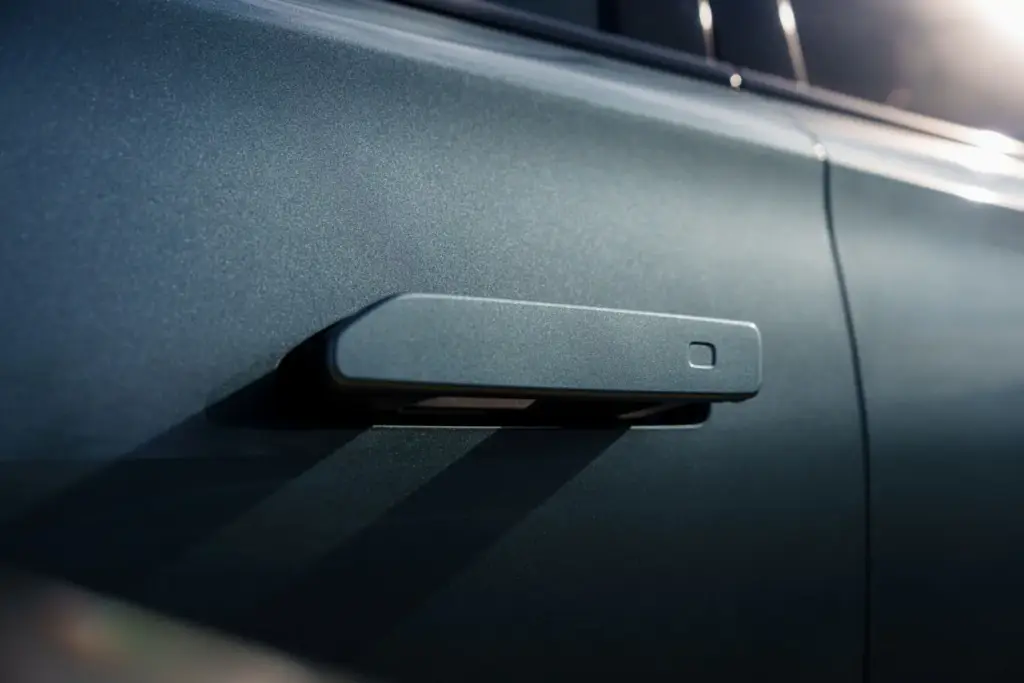 JAECOO 8 SHS estaticas 13 Motor16