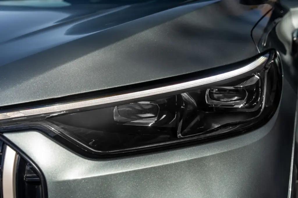 JAECOO 8 SHS estaticas 17 Motor16