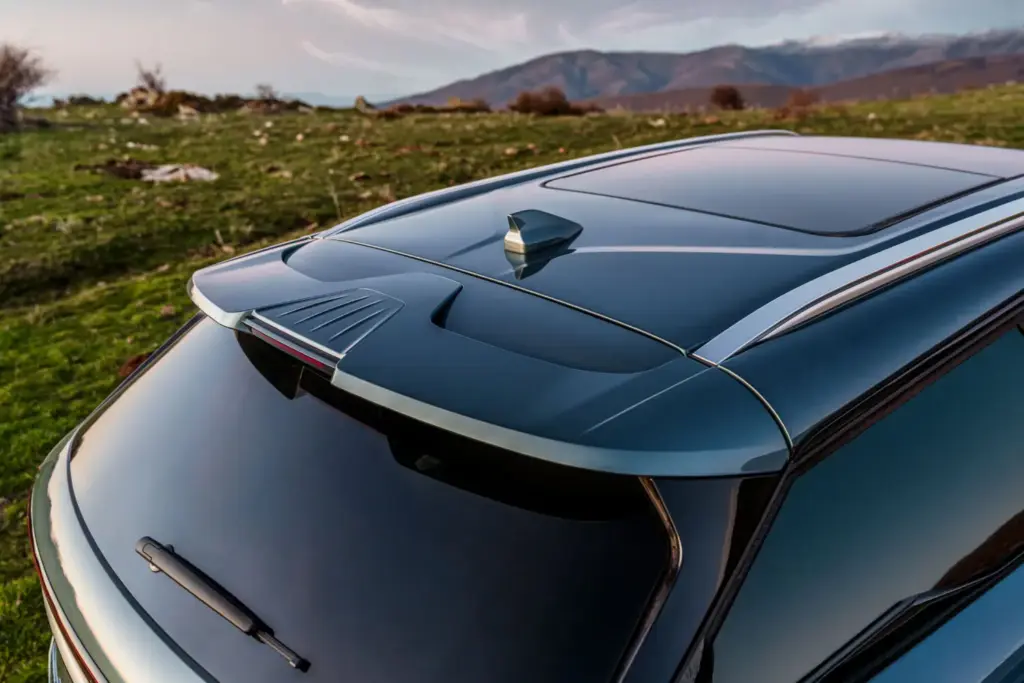 JAECOO 8 SHS estaticas 3 Motor16