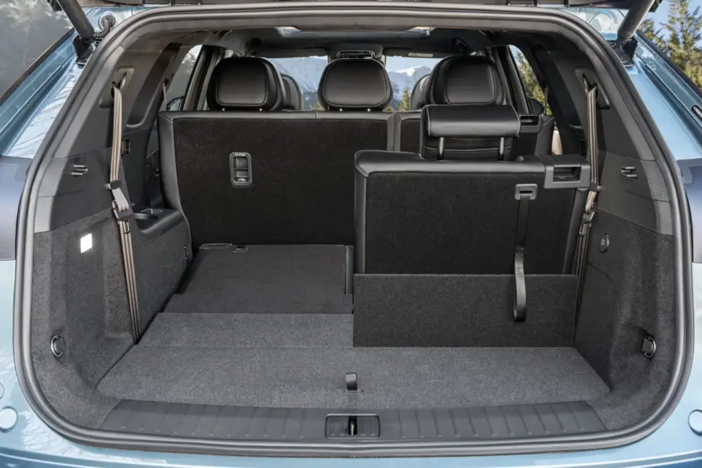 JAECOO 8 SHS interior 27 Motor16