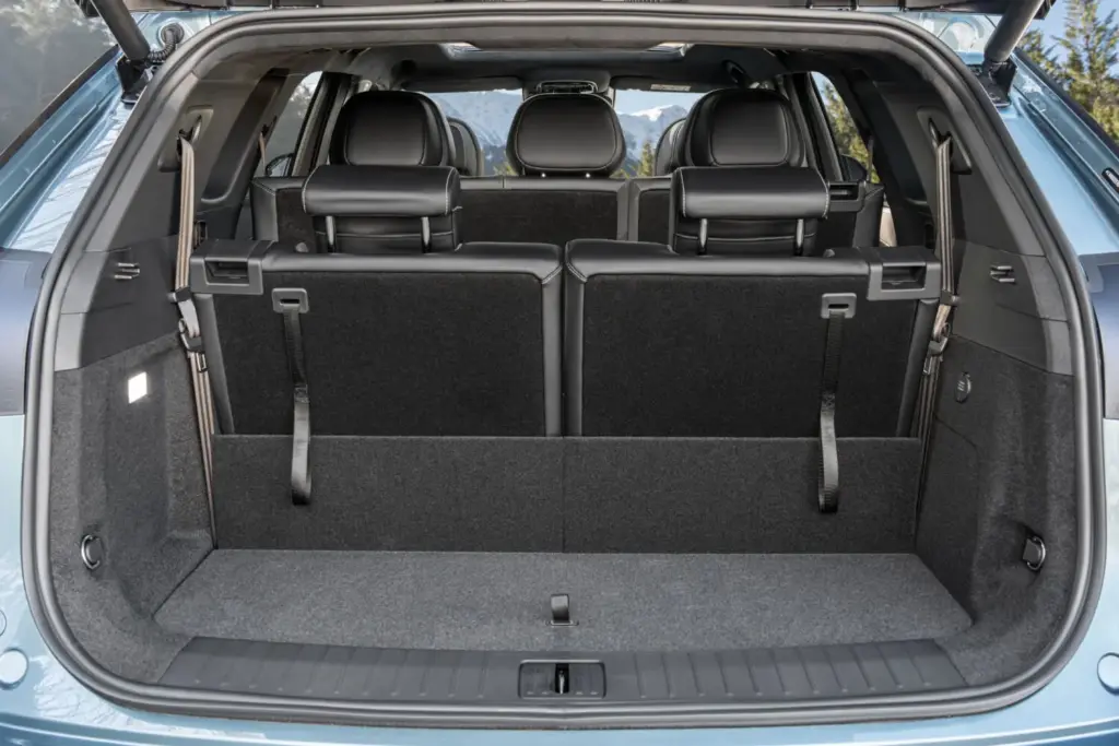 JAECOO 8 SHS interior 28 Motor16