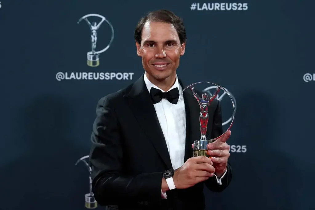 Kia Laureus 2 digital Motor16