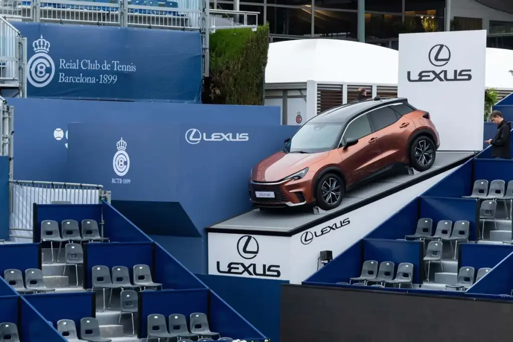 LEXUS CONDE DE GODO11 Motor16