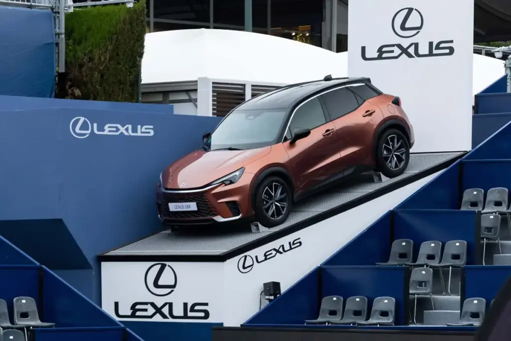 LEXUS CONDE DE GODO12 Motor16